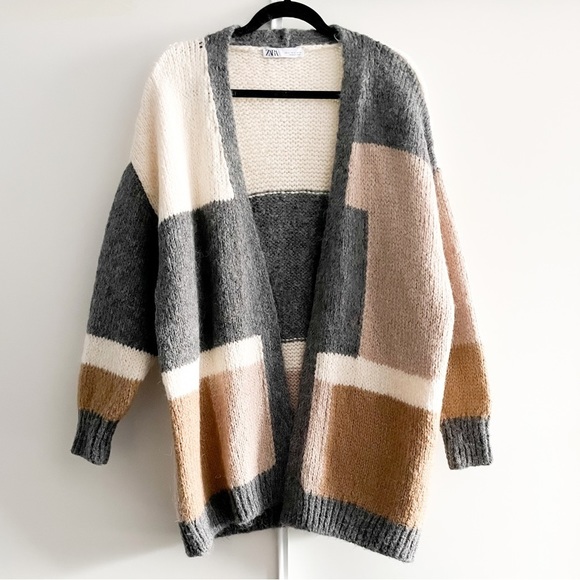 Zara Sweaters - ZARA Oversized Chunky Patchwork Cardigan